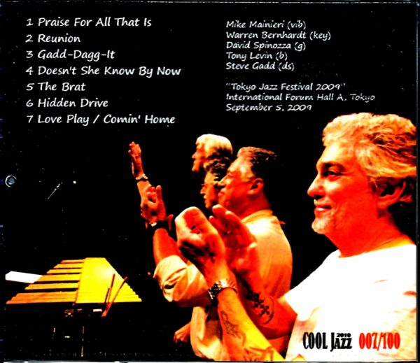 L'image Mike Manieri,Steve Gadd,Tony Levin/Tokyo,Japan 2009 - Image 2