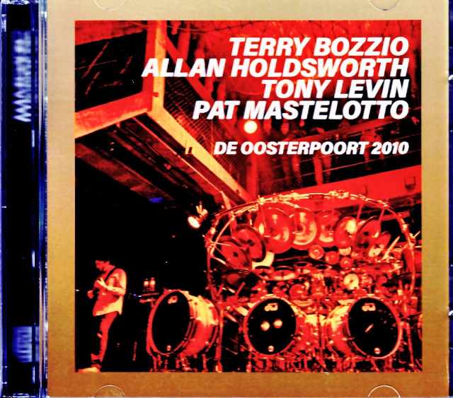 Terry Bozzio, Allan Holdsworth, Tony Levin, Pat Mastelotto / Netherlands 04.11.2010