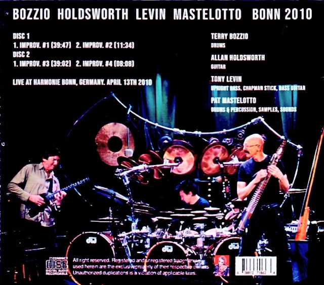 Terry Bozzio, Allan Holdsworth, Tony Levin, Pat Mastelotto / Germany 04.13.2010 - Image 2